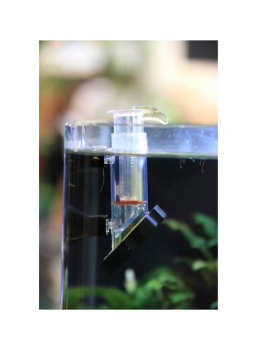 DENNERLE - Dosator - Razpršilnik gnojil za akvarije